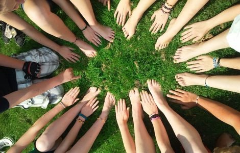 كيفية تعزيز التواصل الفعّال مع الآخرين