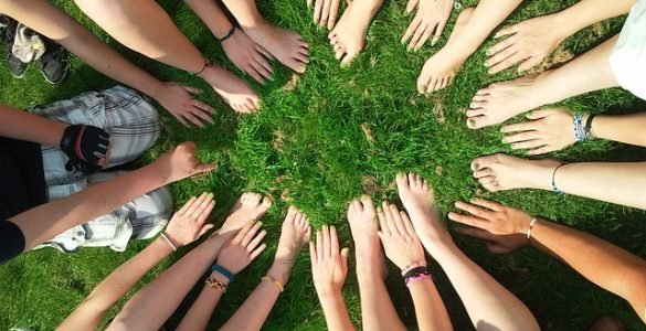 كيفية تعزيز التواصل الفعّال مع الآخرين